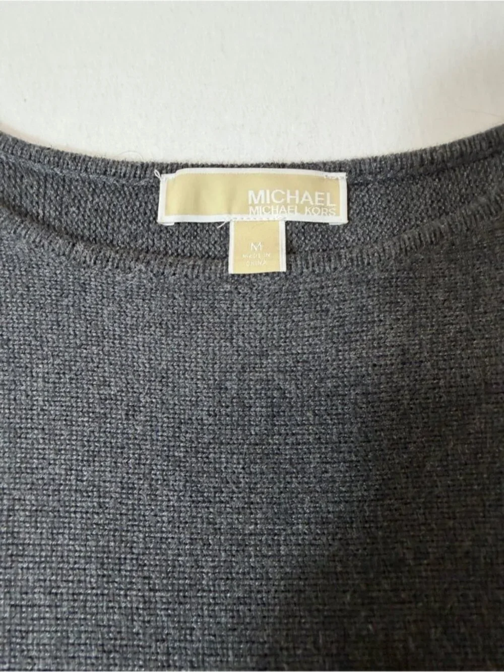 Michael Kors Charcoal Gray Side Zipper Knit Pullover Tunic Sweater Size M. 1853